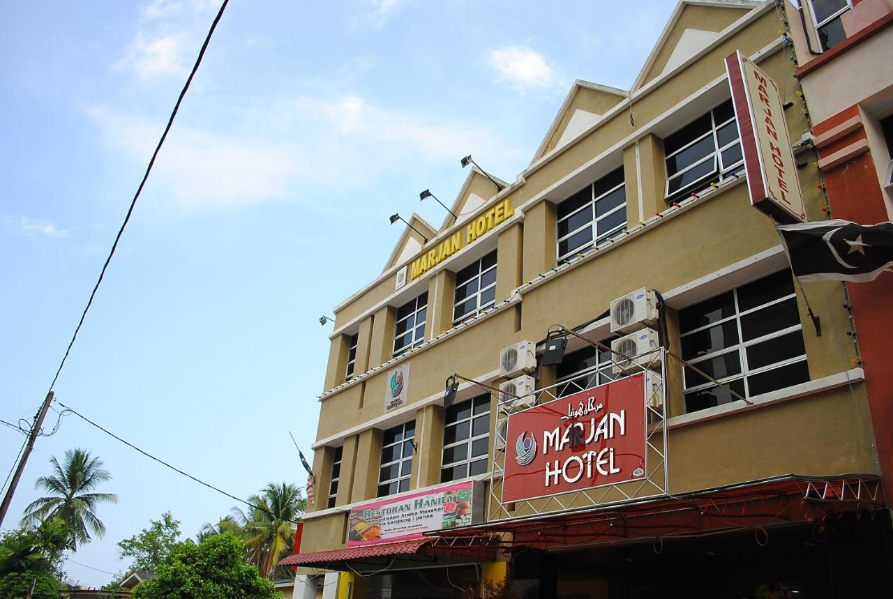 Marjan Hotel Sdn Bhd Chukai Exterior photo