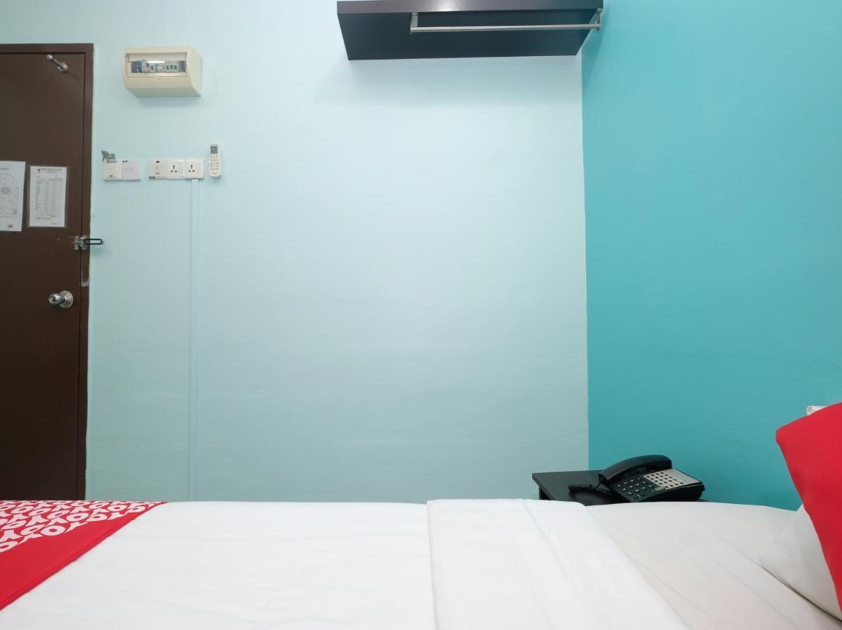 Marjan Hotel Sdn Bhd Chukai Exterior photo