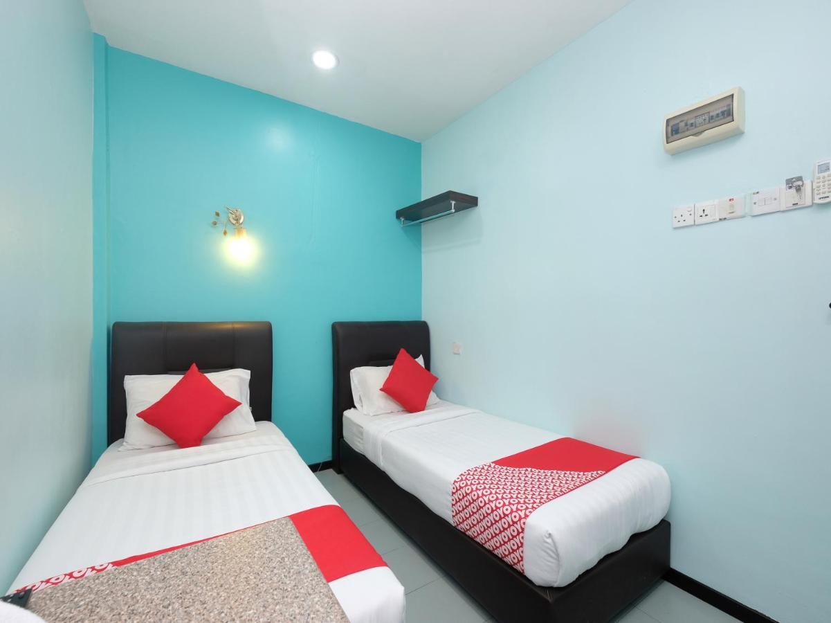 Marjan Hotel Sdn Bhd Chukai Exterior photo