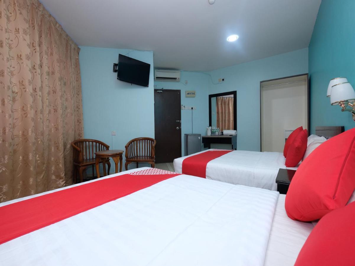 Marjan Hotel Sdn Bhd Chukai Exterior photo