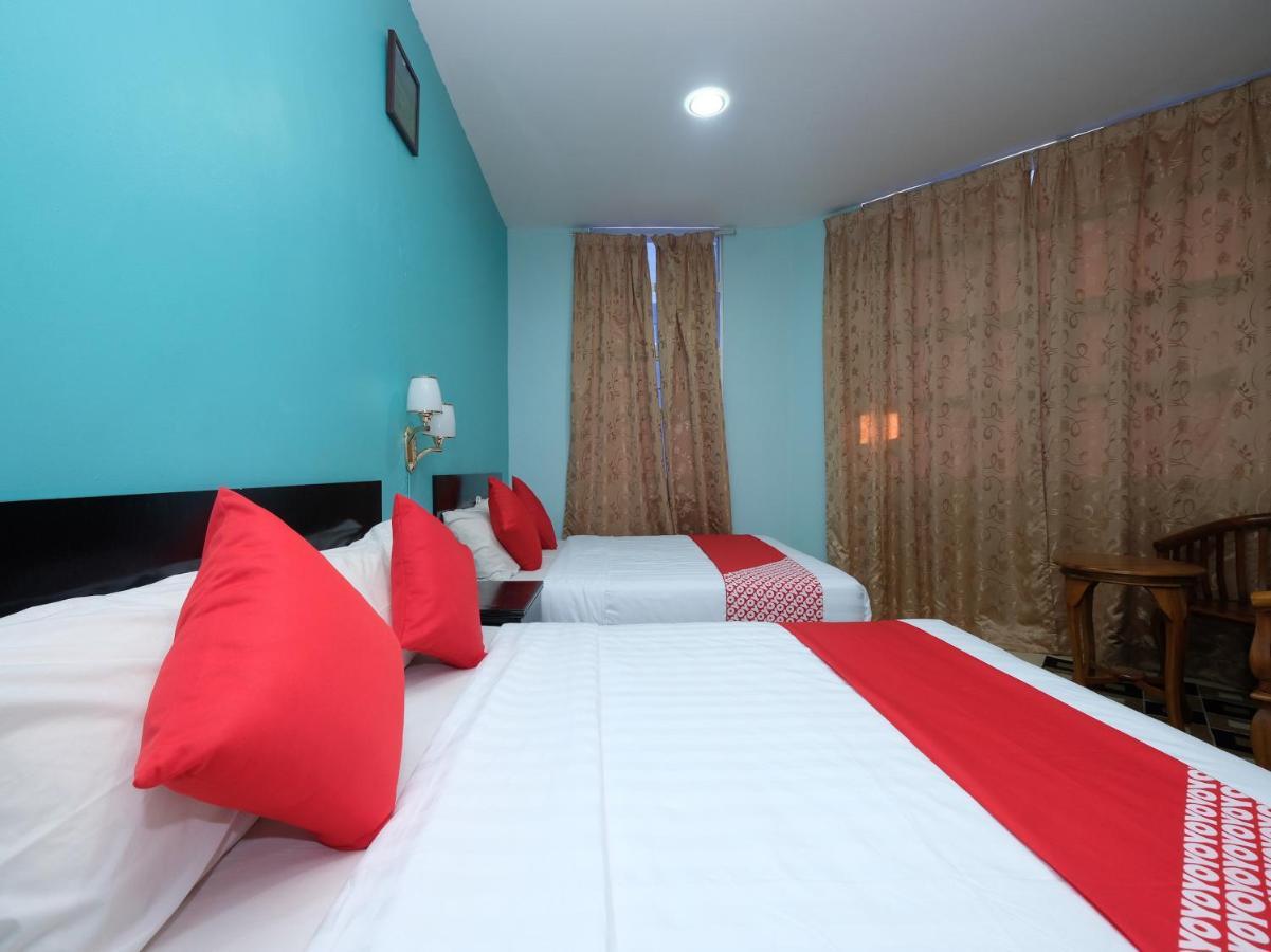 Marjan Hotel Sdn Bhd Chukai Exterior photo