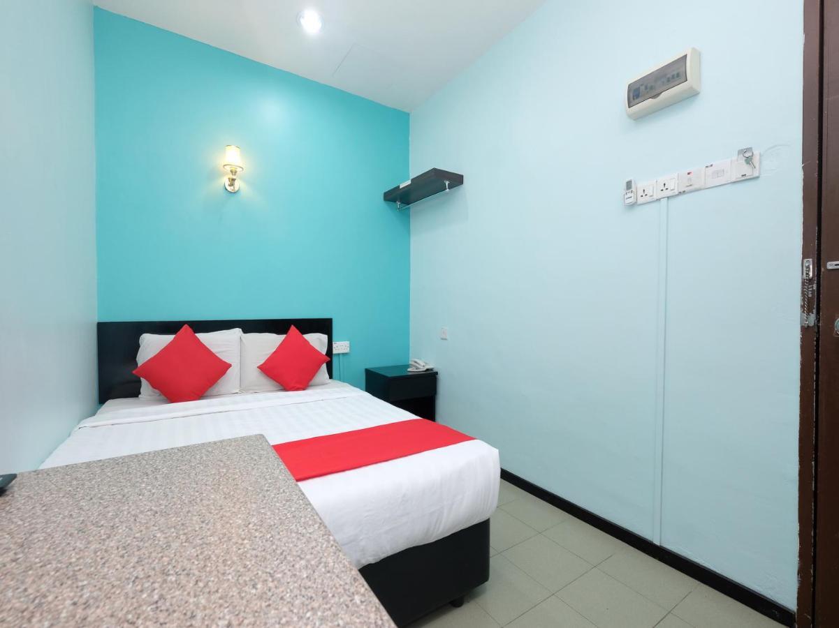 Marjan Hotel Sdn Bhd Chukai Exterior photo